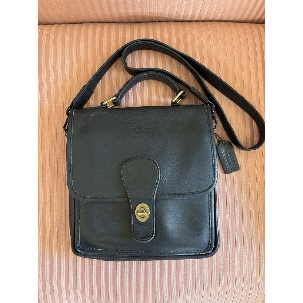 Vintage Coach Station Bag 5130 Black Leather Crossbody USA Brass Turnlock - DESC